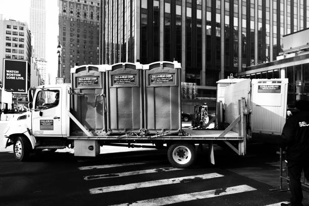 Best Affordable porta potty rental  in North Utica, IL